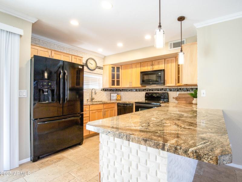 EEF7D12D-FEB7-48E6-BFB3-AC9E8ADD46EB