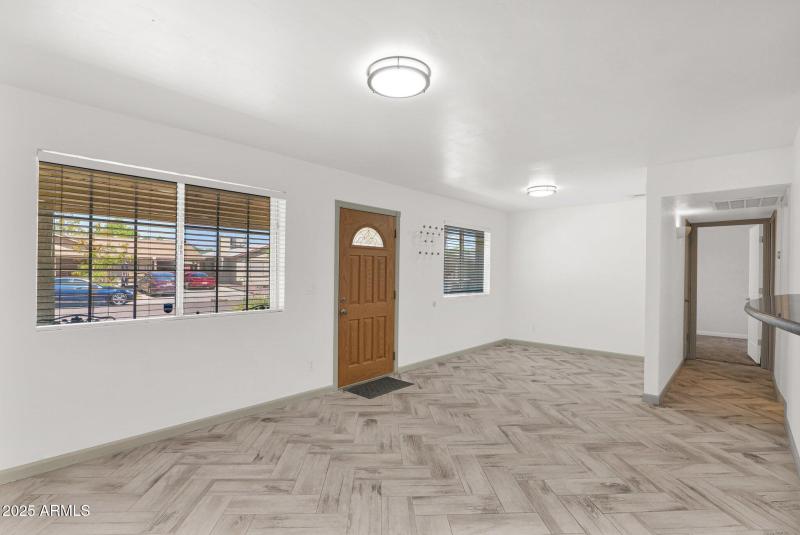 5-web-or-mls-P1234963