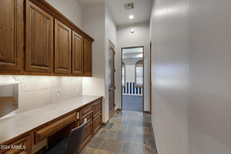 4327 E Capricorn Pl-49