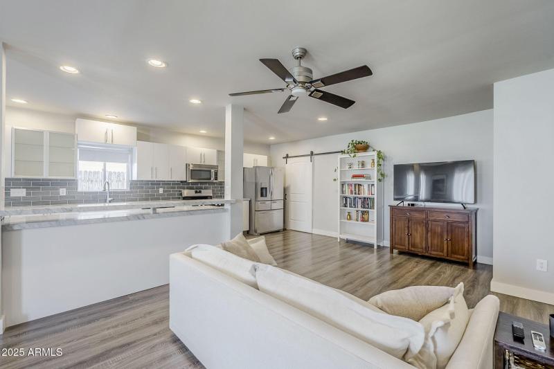 76-web-or-mls-Windsor-1 (2)