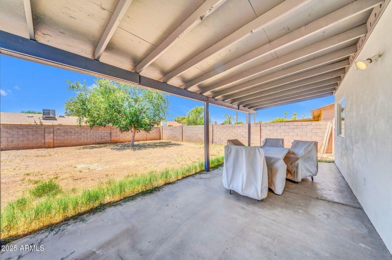 mls_8837 E Cortez St-41