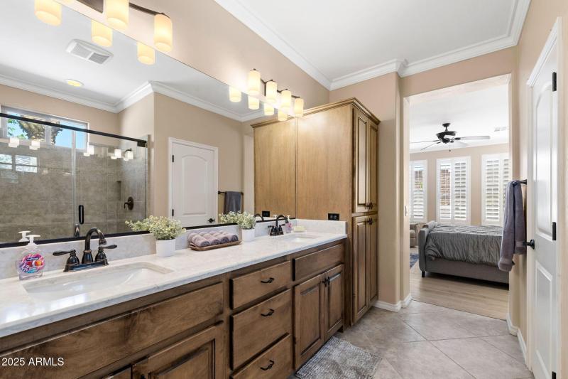 021_1732 E Vesper Trail