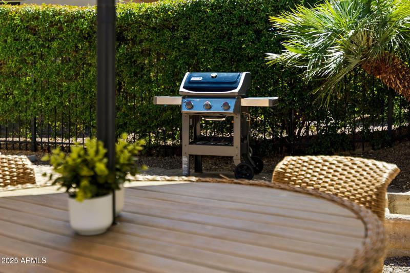 016_1732 E Vesper Trail