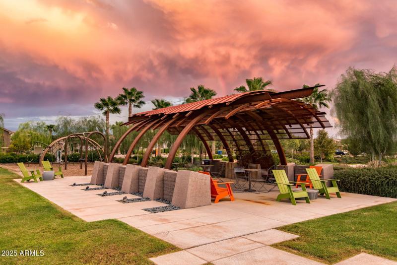 75-web-or-mls-19) Eastmark Community