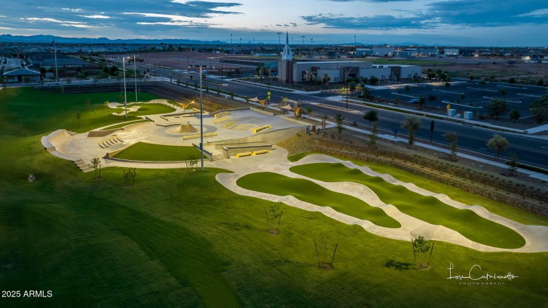 90-web-or-mls-34) Eastmark Community