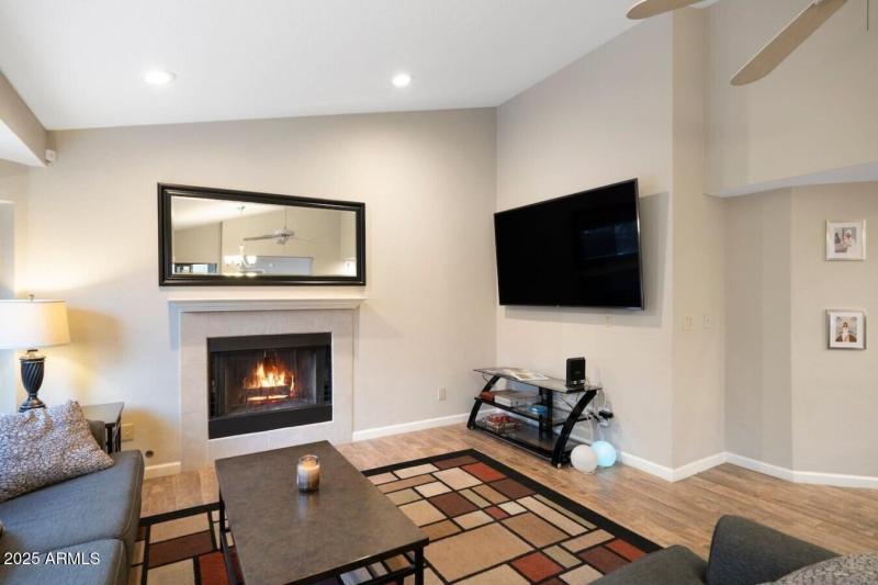 thumbnail_36724-125021-qAMCGPj8xwreRKJ5y