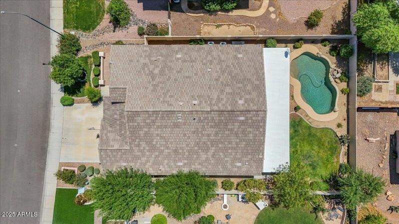 10-DJI_20250625110809_0320_D