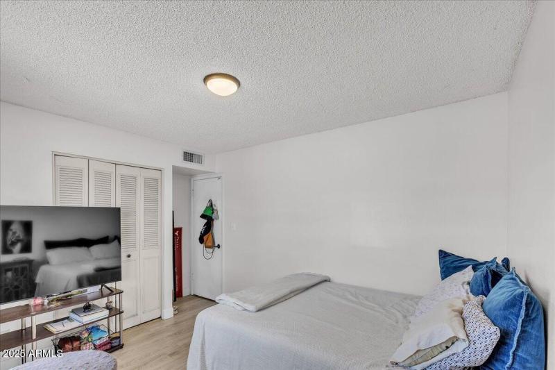 16-2207_W_Bentrup_St15