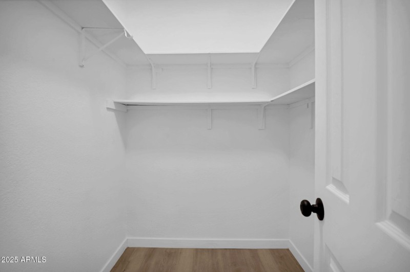 13-web-or-mls-538 S Macdonald-13