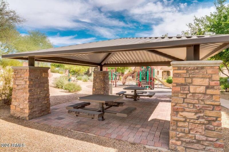 20230412212557269272000000-o