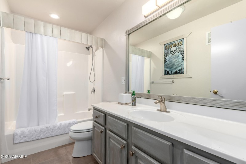 Guest bedroom upstairs