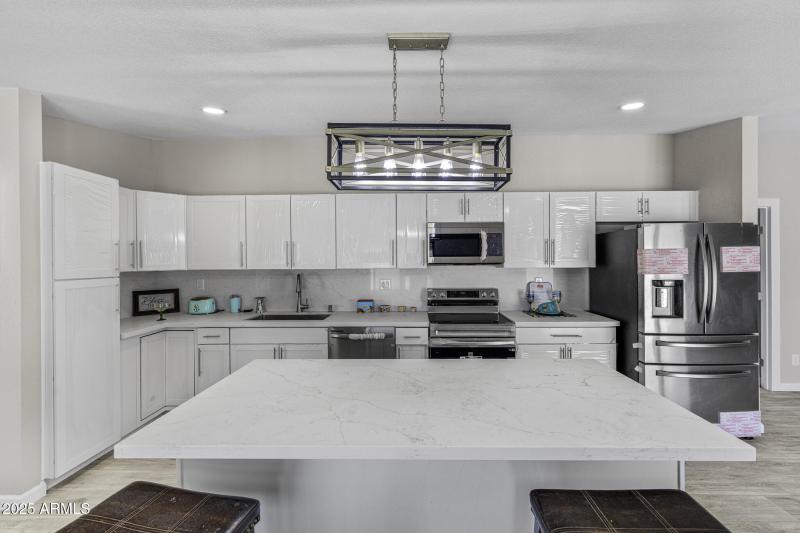 13050 N Breeze Way-52