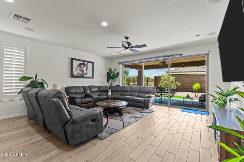 13-web-or-mls-DSC04061