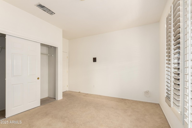 bed rm 2 - Black Gold