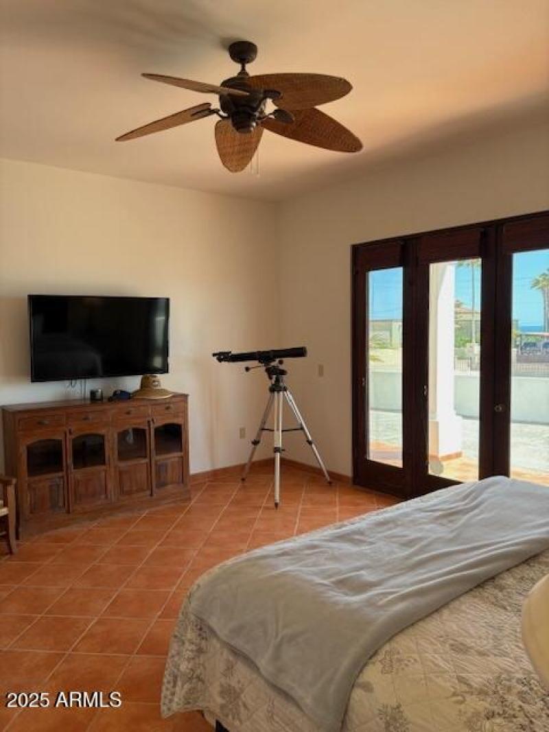 Las Conchas Master Bedroom #2