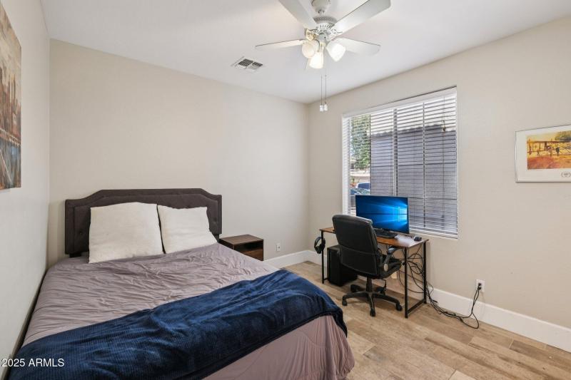 27-web-or-mls-W Saguaro Ln-S2706-025