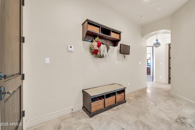 8024 E Lone Mountain Rd-58