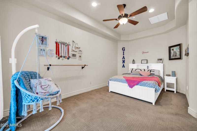 8024 E Lone Mountain Rd-62