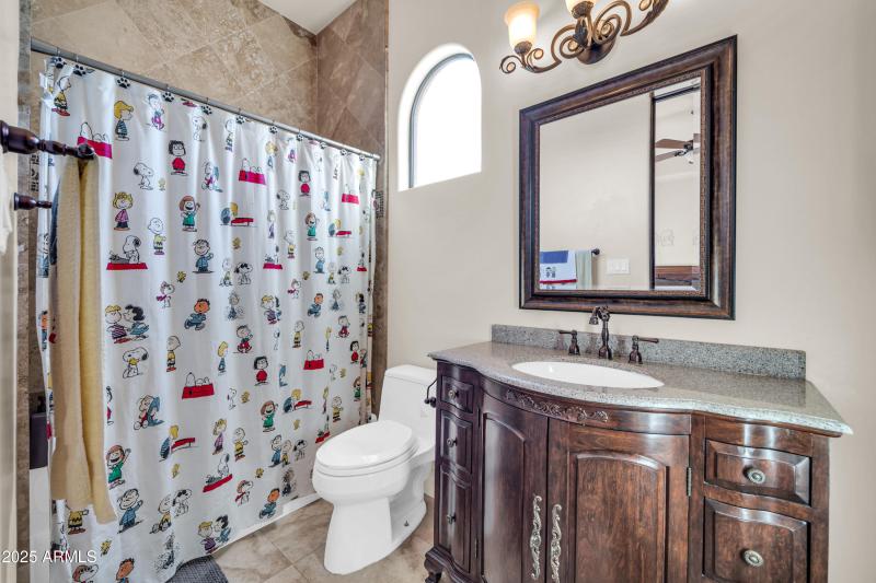 8024 E Lone Mountain Rd-64