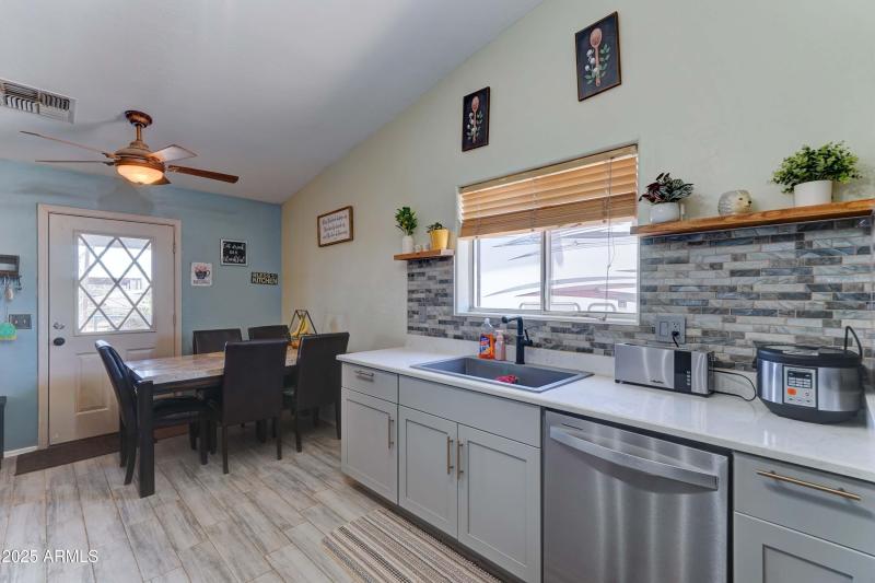 6525 e Fox hollow ln-7