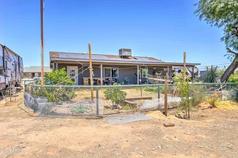 6525 e Fox hollow ln-27