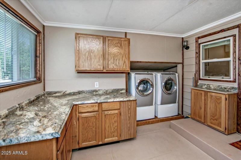 19-Laundry Room