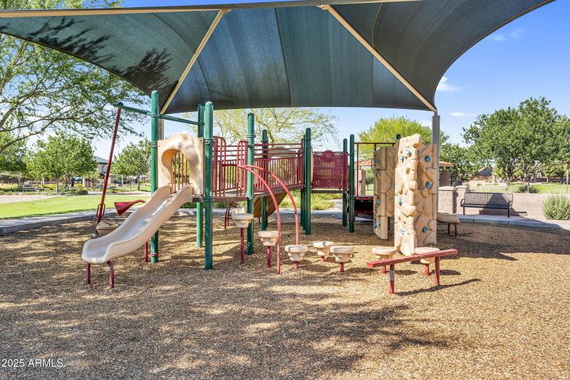 223rdNeighborhood-13