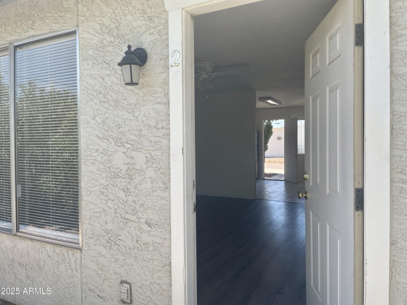 unit has two entrances