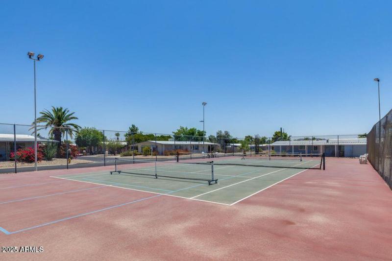 Palm Lakes Village Courts