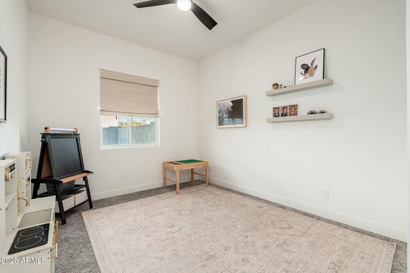 21946 E Via De Arboles - 35