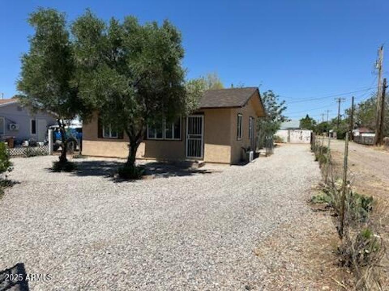 ME70eab6850e45b95924babff4755f3593