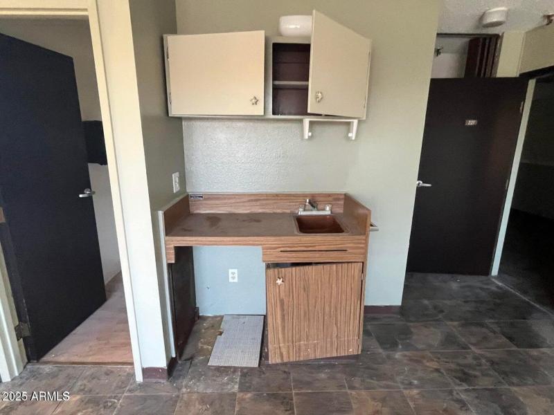 20250306191652973276000000-o