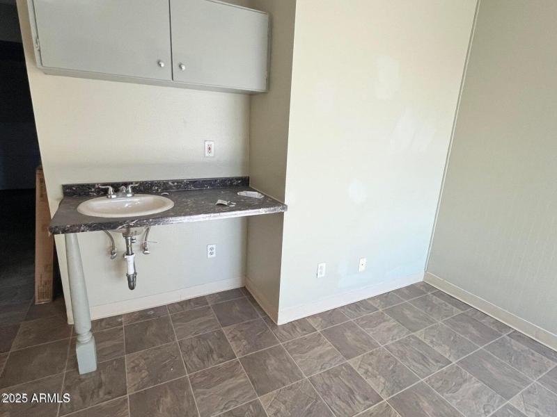 20250306191655498742000000-o