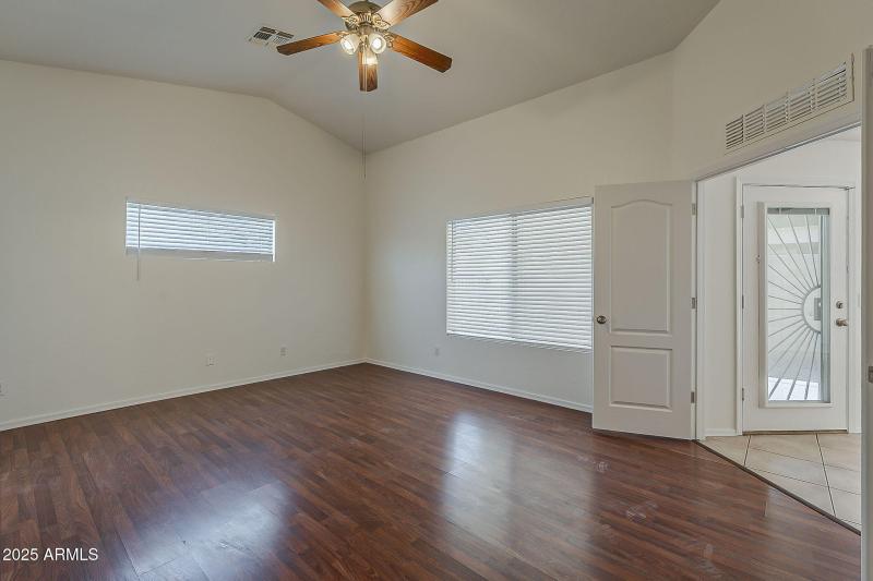 25-web-or-mls-Saguaro-25