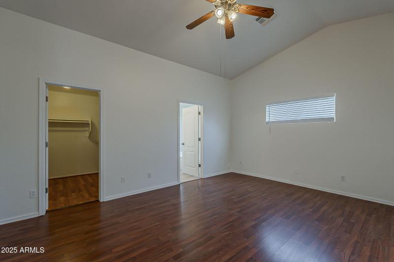 28-web-or-mls-Saguaro-28