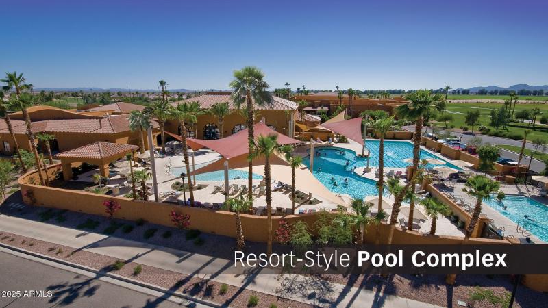 PC Slideshow - Resort style Pool Complex