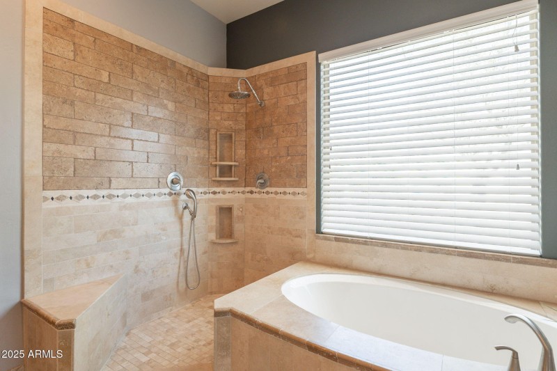 47-web-or-mls-Nora-47