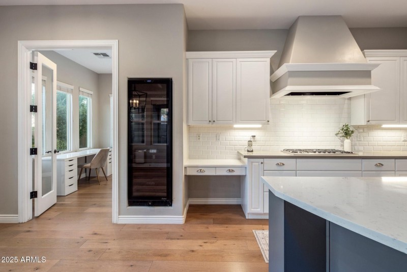 022_Kitchen Beverage Cooler