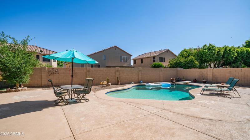 757 W Carob Way Exterior Photos-6