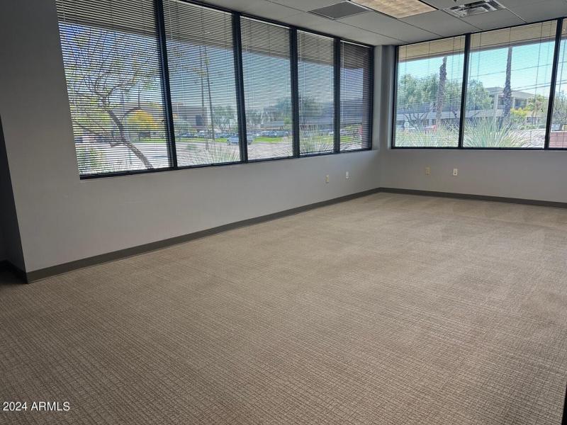 Suite B - Corner Office