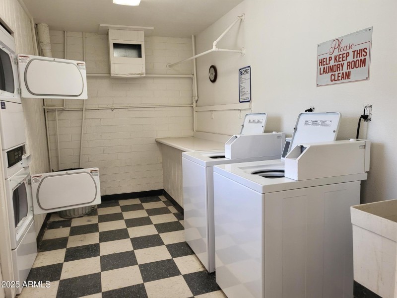 13 LAUNDRY ROOMS