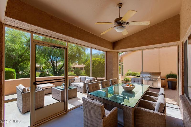 39-Earll1 - Outdoor - Luxury - 0