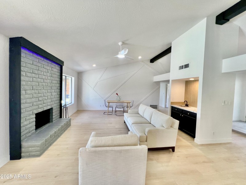 Del Ray Living Room 15