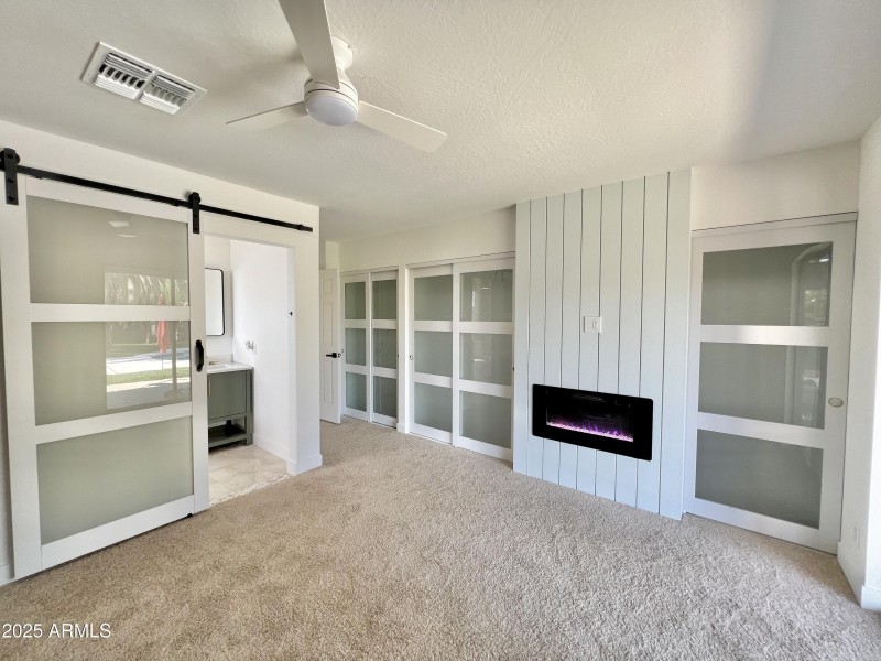 Del Ray Primary Bedroom 10