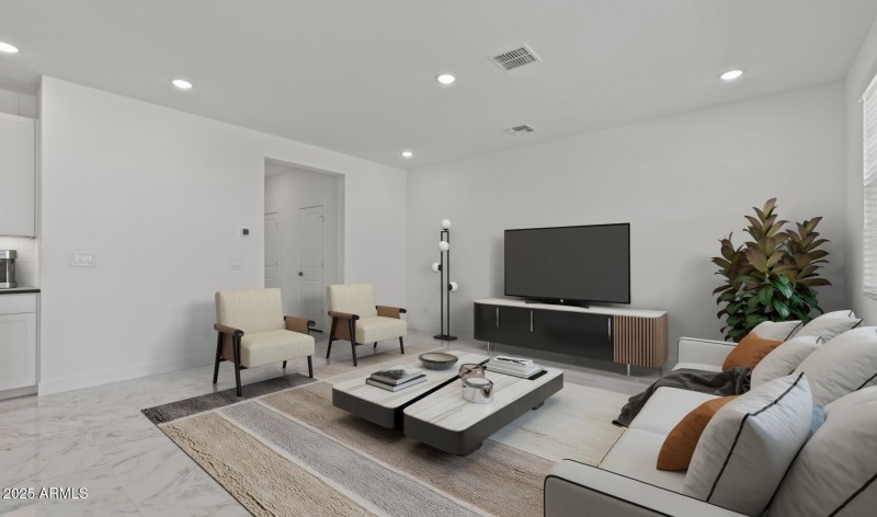 Manor Lot #48 Great Room (4) (Large)