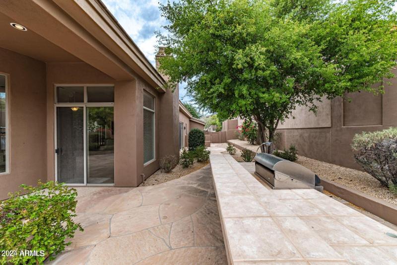 20220602181540319491000000-o