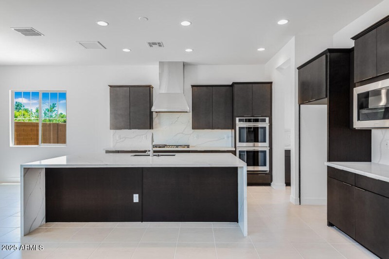 hj-az-phx-stonehaven-voyage-acadia-lot-1