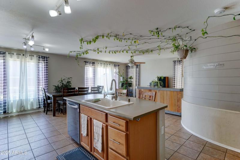 25519 W Crown King Rd-6