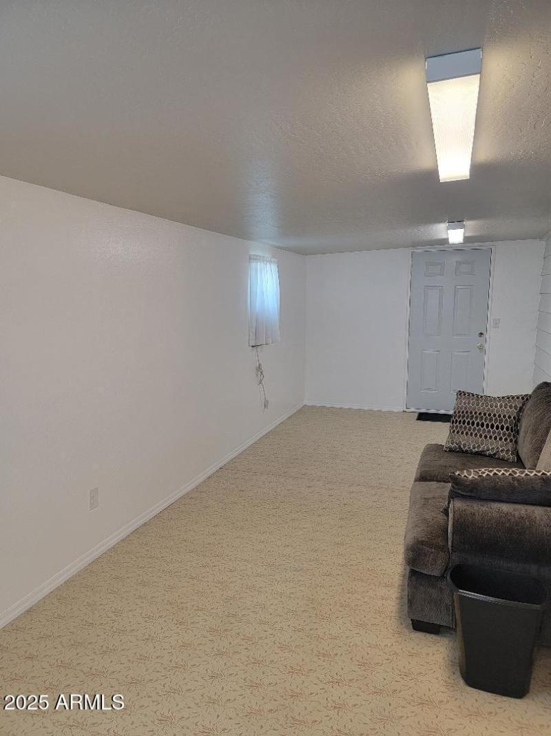 808 Pennsylvania Az room