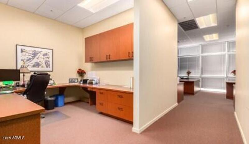 Presidio Suite 104 Picture6a